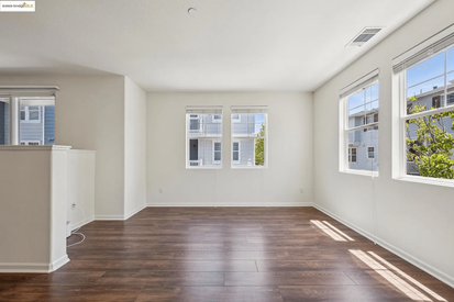 2020 Northshore Dr 5