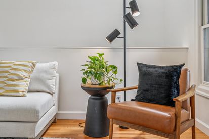 012-4926-desmond-street.84622.p2k.018.web