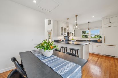 019-4926-desmond-street.84622.p2k.026.web