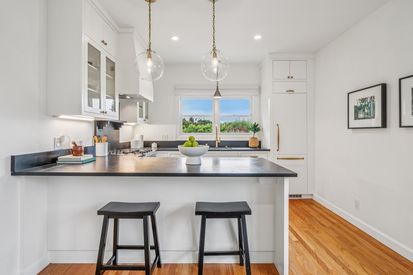 020-4926-desmond-street.84622.p2k.027.web