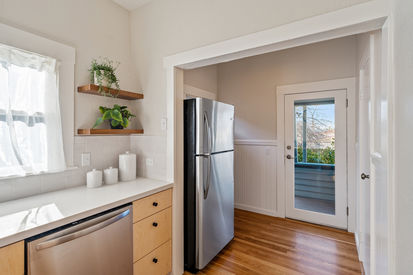 1020 Ventura Ave (37)