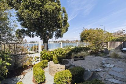 31 Sandpoint Dr (48)