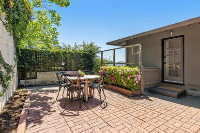 437 Michigan Ave (38)