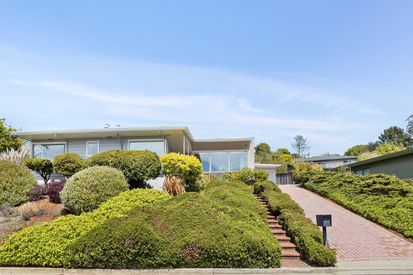 45 Highland Blvd (1)