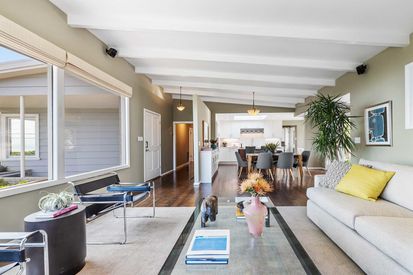 45 Highland Blvd (10)