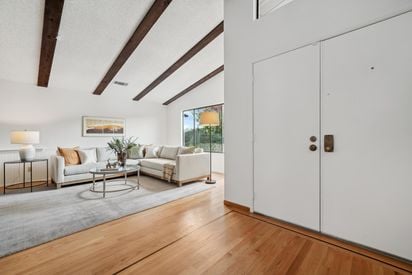 5020 Santa Rita Rd (4)