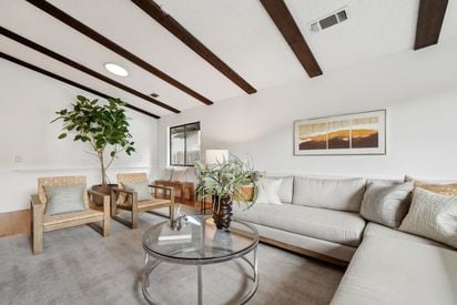 5020 Santa Rita Rd (6)