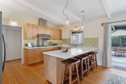 561 Santa Clara Ave (19)