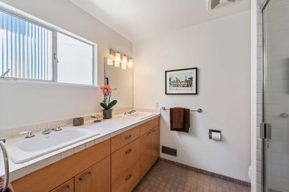 561 Santa Clara Ave (29)