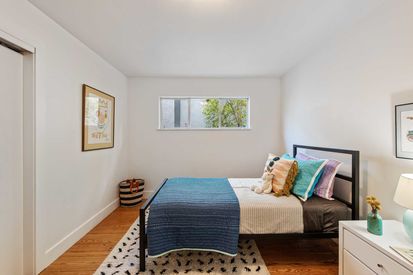 561 Santa Clara Ave (34)