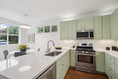 030-480-42nd-street-e.89259.p2k.017.web