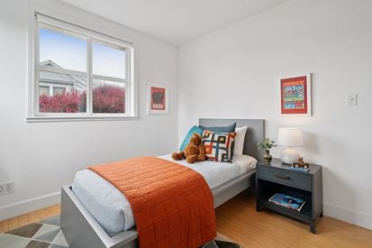 060-480-42nd-street-e.89259.p2k.034.web