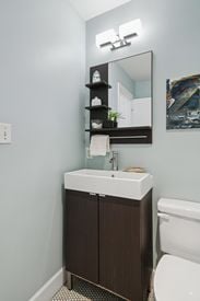 066-480-42nd-street-e.89259.p2k.037.web