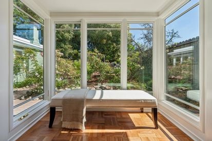 074-716-ashbury-avenue.89504.p2k.042.web