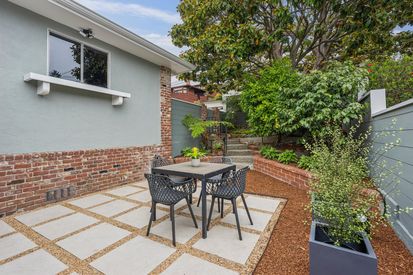 005-222-cambridge-avenue.93445.p3k.007
