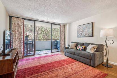 007-555-pierce-street-1125.93183.p1k.013
