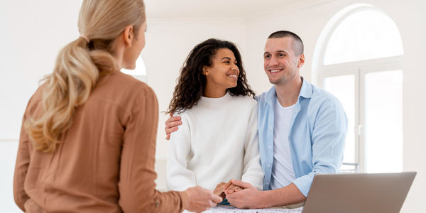 Why It's Important To Work With A Realtor