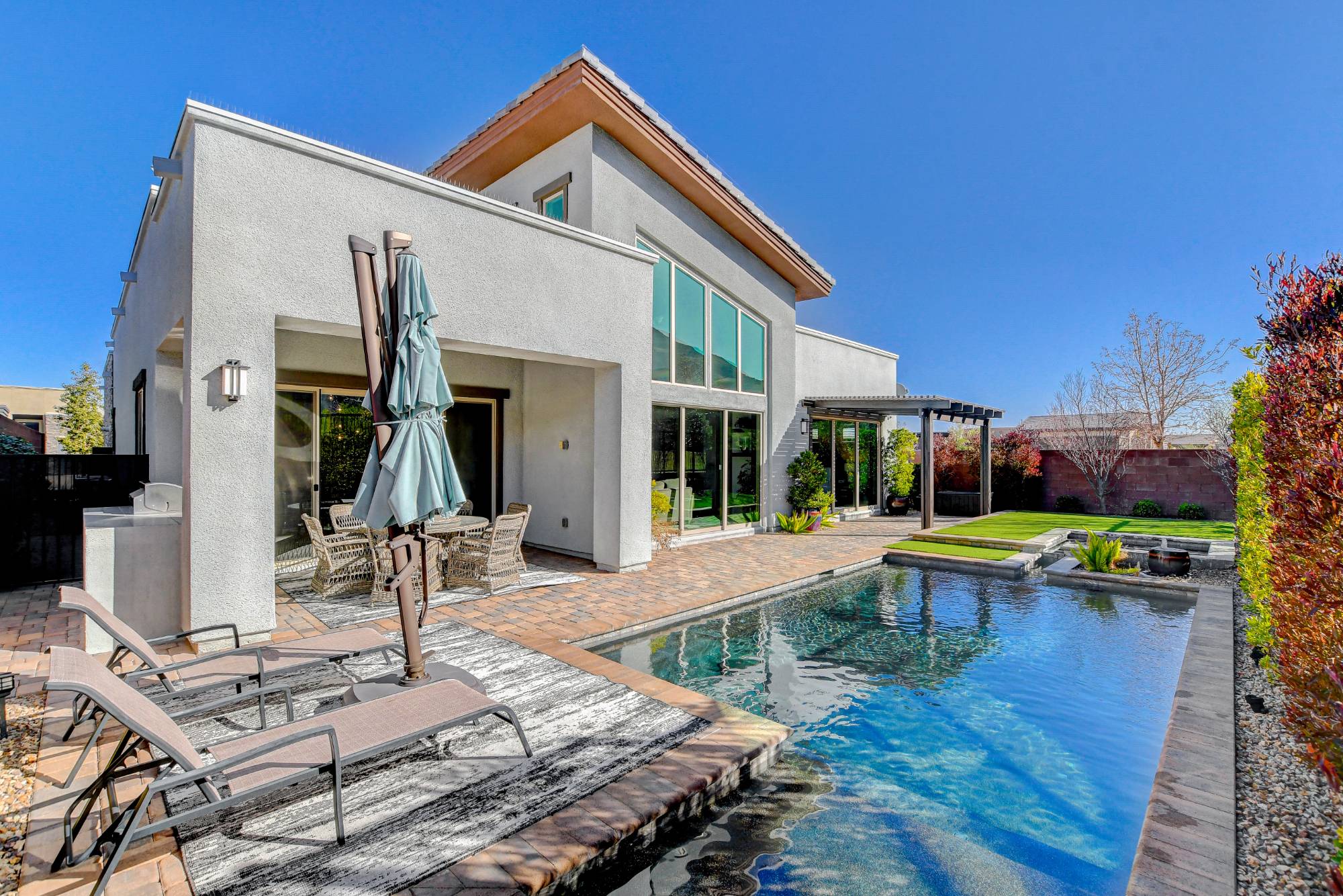 modern backyard pool house