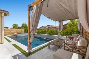 061-AVIA Media Group_12233 Olivetta Ct_037