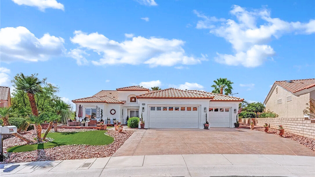 Downsizing in Henderson