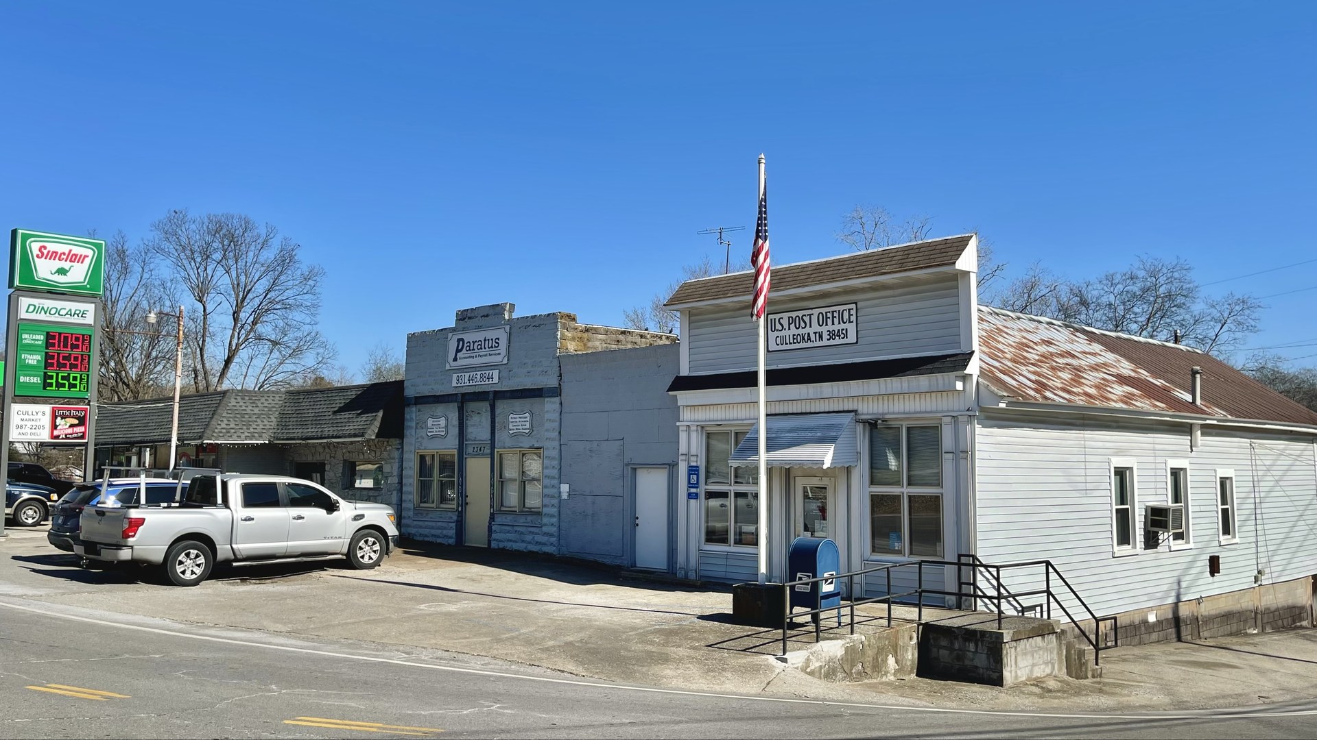 Downtown Culleoka, TN and its post office