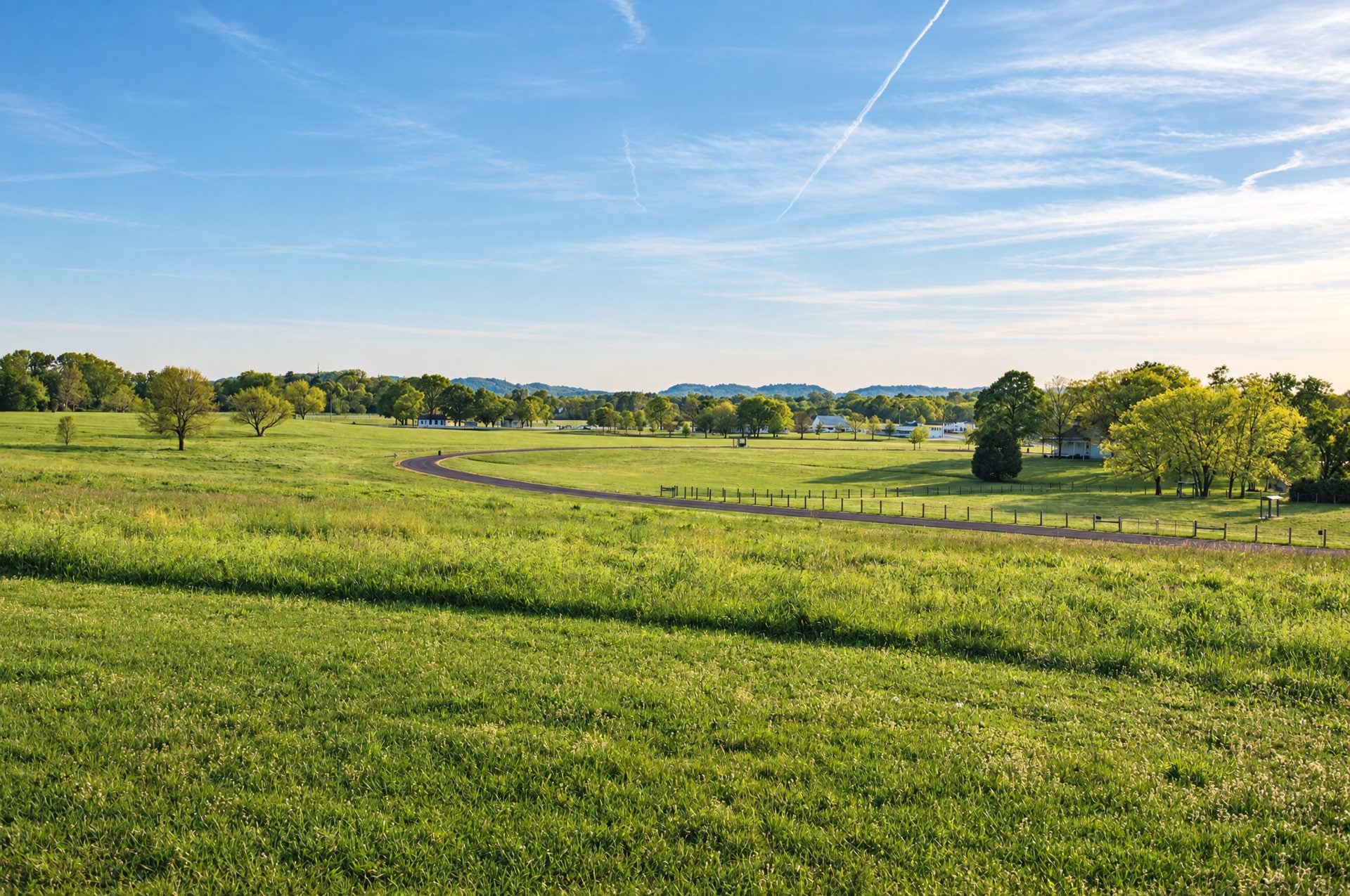 Rolling green countryside outside Franklin, TN in Williamson County