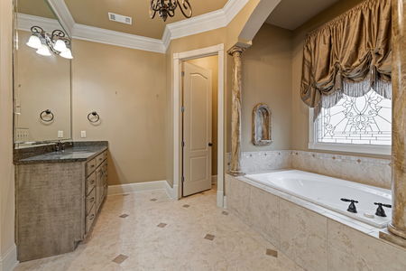 8125 Nunn Trace (23)
