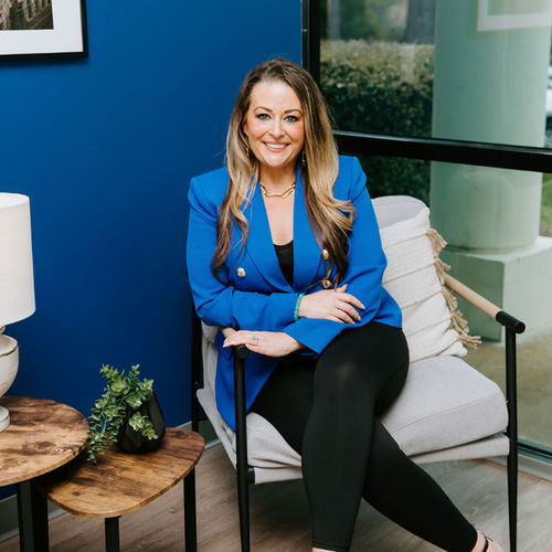 Navigate Realty - Kelly Career Image(2)