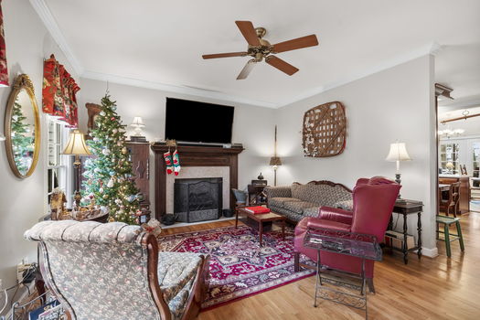 5-web-or-mls-BENR7128