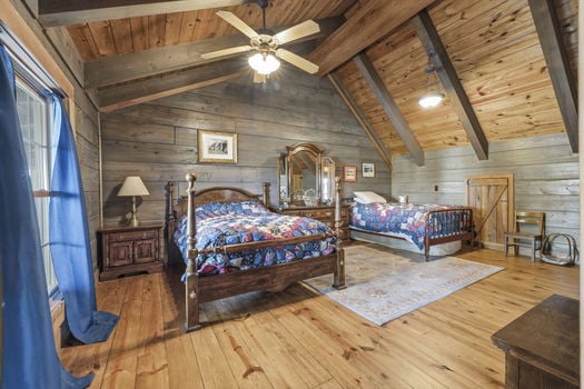 34-web-or-mls-BENR5337