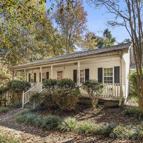 Get a Cash Offer or List Your Home? How to Sell Your House in Greenville, SC