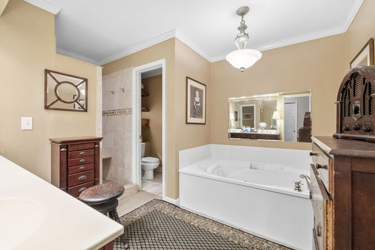 28-web-or-mls-BENR7179