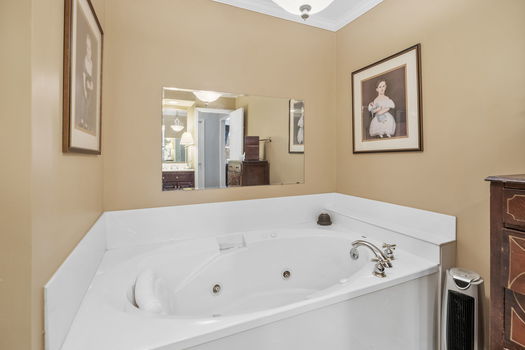 30-web-or-mls-BENR7182