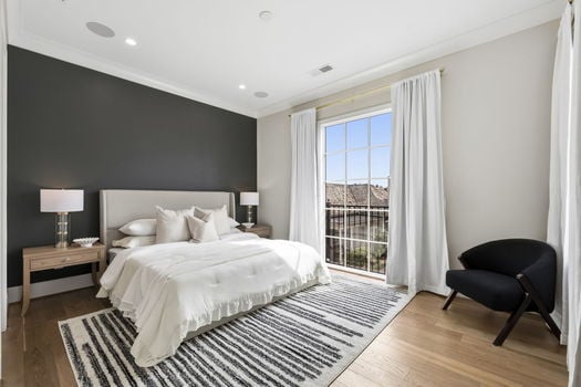 31-web-or-mls-BENR4702