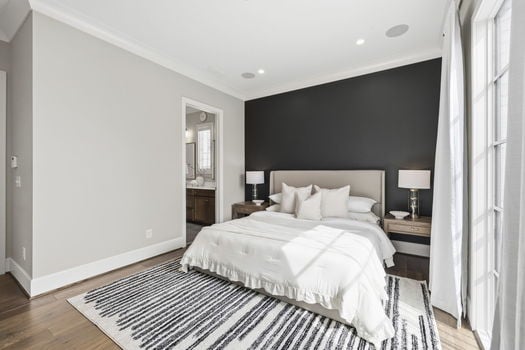 32-web-or-mls-BENR4705