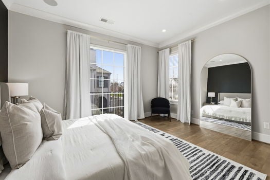 33-web-or-mls-BENR4708