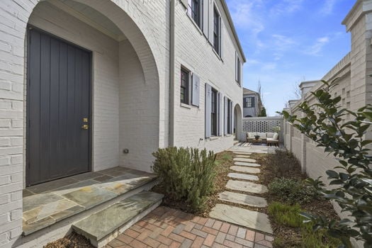 39-web-or-mls-BENR4804