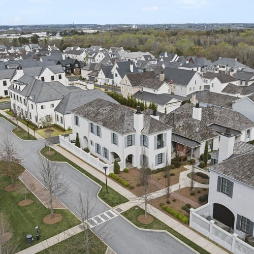 Is It Better to Live in South Carolina or Florida?