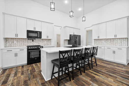 12-web-or-mls-BENR3038