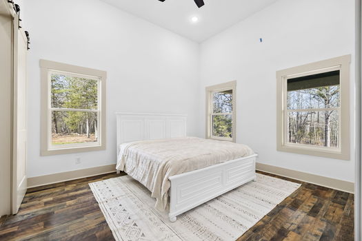 28-web-or-mls-BENR3092