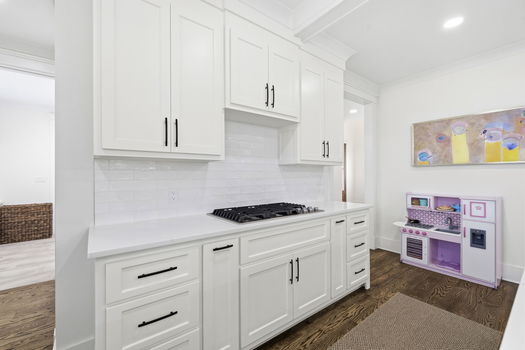 10-web-or-mls-BENR6751