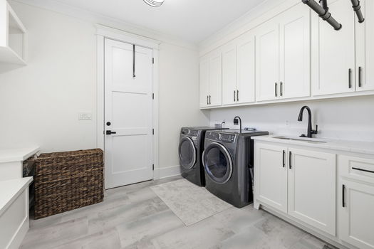 15-web-or-mls-BENR6730