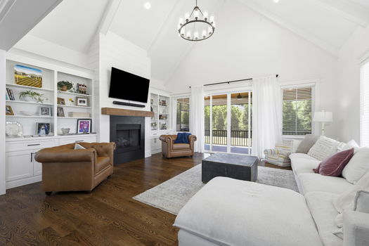 19-web-or-mls-BENR6769