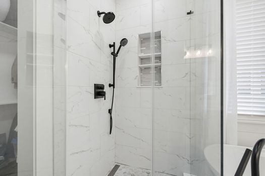 26-web-or-mls-BENR6808