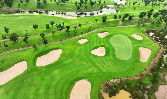 Private Golf Course photo 3