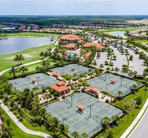 Tennis