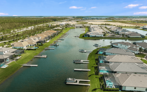 Esplanade Lake Club (8)