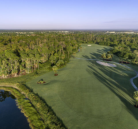 Valencia Golf and Country Cub 14