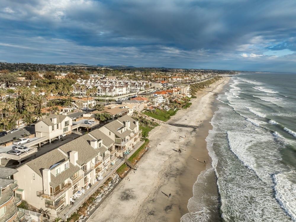 Aerial,View,Of,Carlsbad,Promenade,,Oceanside,Villas,,Holiday,Rentals,With