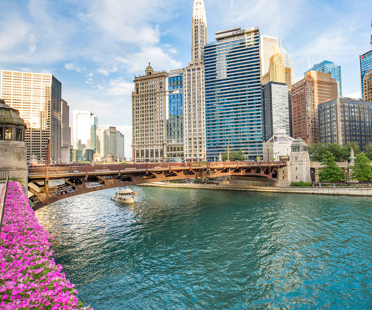 Northern-Chicago-River-Riverwalk
